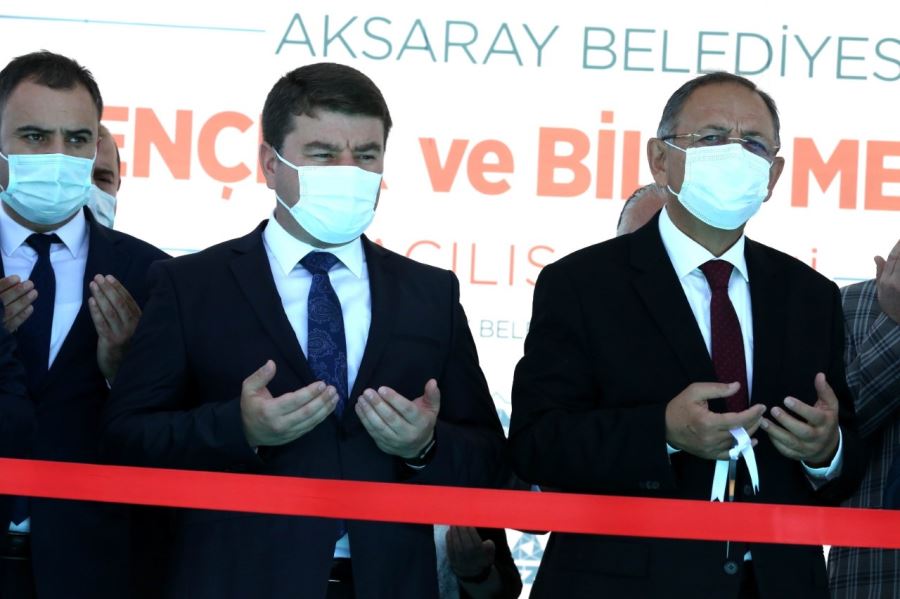 GENÇLİK VE BİLİM MERKEZİ DUALARLA AÇILDI