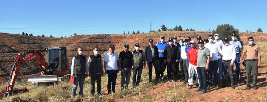 Doğa yürüyüşünde konuşulan proje için ağaçlandırma platformu kuruldu.