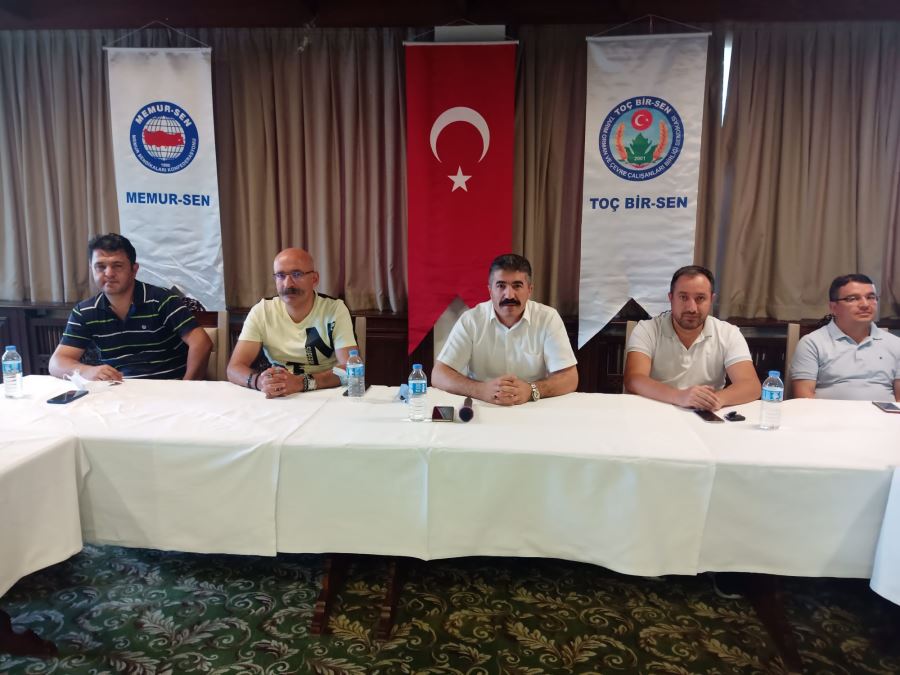 AKSARAY TOÇ BİR-SEN İL BAŞKANLIĞI 6. DÖNEM TOPLU SÖZLEŞME GÖRÜŞMELERİ İÇİN TOPLANDILAR