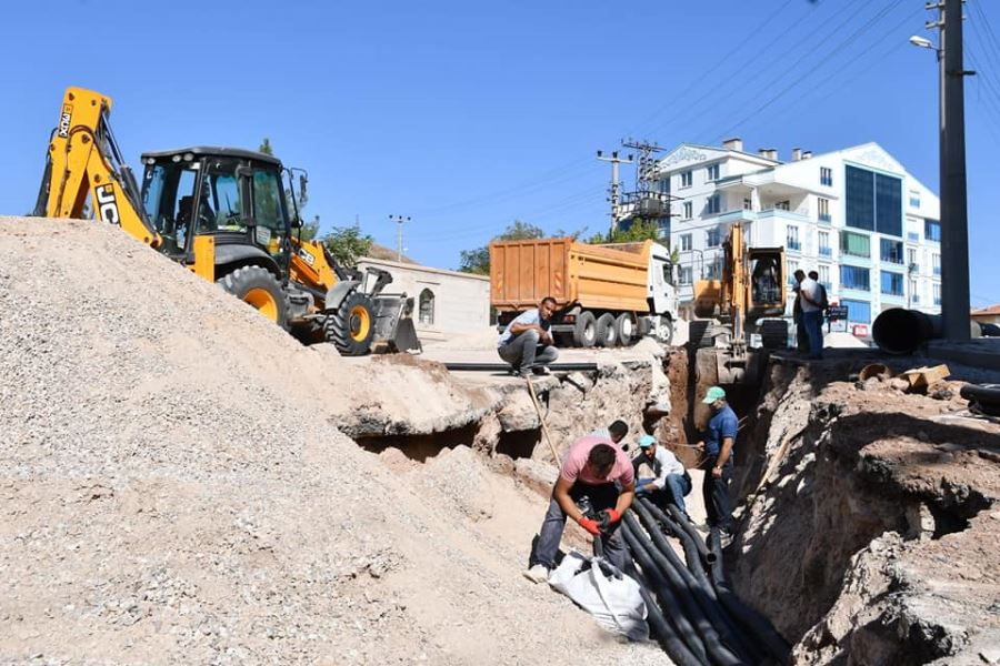 BAŞKAN DR.DİNÇER; ‘’ASBEST BORULARDAN BİZİM AZMİMİZ VATANDAŞLARIMIZIN SABRIYLA KURTULACAĞIZ’’