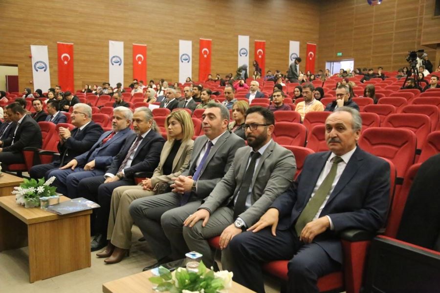GİRİŞİMCİLER ASÜ AR-GE PROJE PAZARINDA ESERLERİNİ SERGİLEDİ