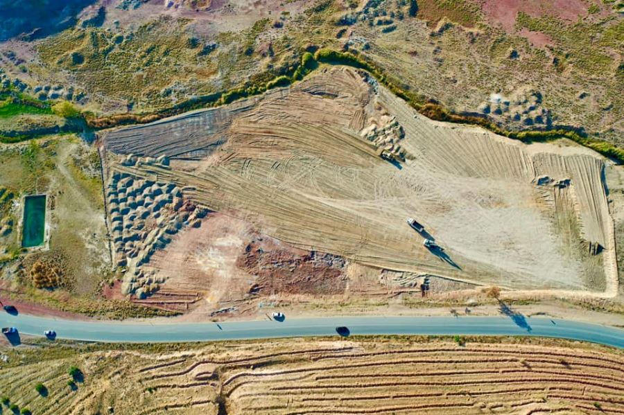 TOPRAKSIZ TARIM SERASINDA ZEMİN HAZIRLIĞI SÜRÜYOR