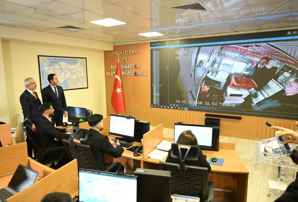 YAPAY ZEKÂ DESTEKLİ ‘TREN İZLEME VE KOORDİNASYON MERKEZİ’ AÇILDI