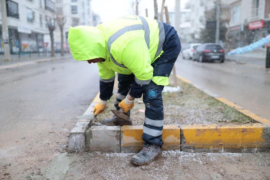 AKSARAY BELEDİYESİ İHTİYAÇLARI YERİNDE ÇÖZÜME KAVUŞTURUYOR