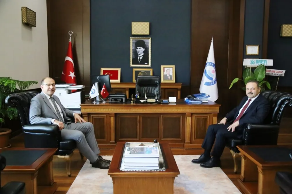  ÜNİVERSİTE VE ŞEHİR BİRBİRİNİ BESLEYEN İKİ YAPIDIR