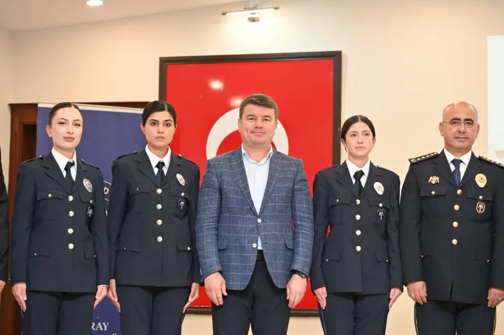 AKSARAY ŞEHİT ÖNDER GÜZEL POLİS MESLEK EĞİTİM MERKEZİ’NDE MEZUNİYET COŞKUSU